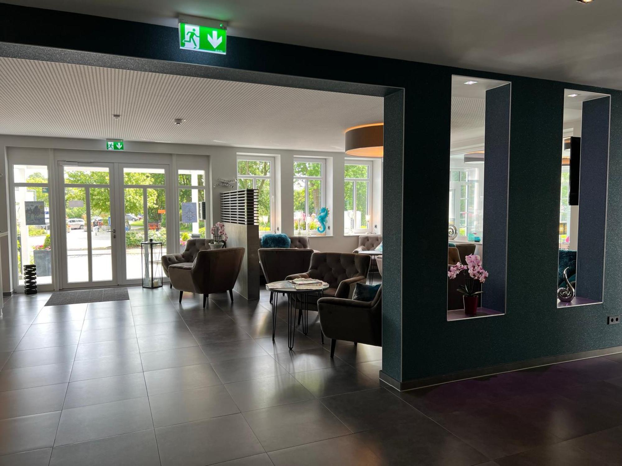 Hotel Garni Nordseejuwel Horumersiel Exterior photo